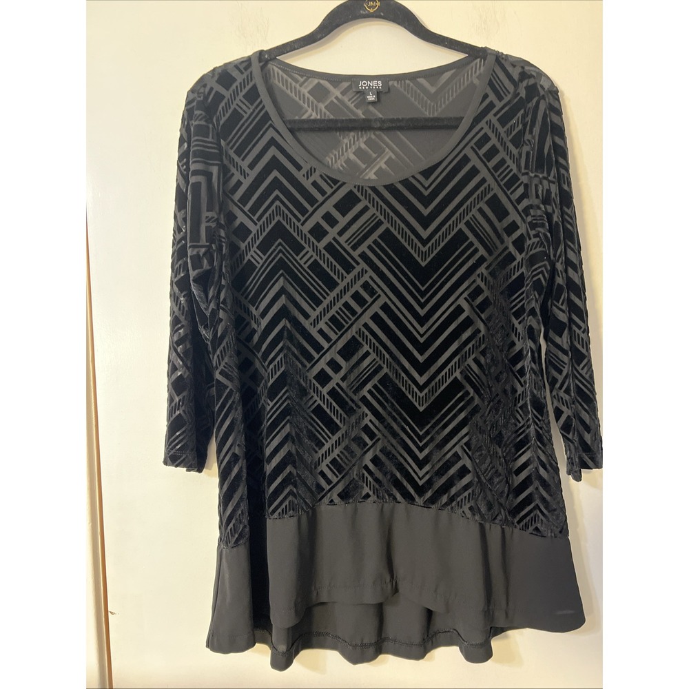 Jones New York Black Textured Velvet Burnt Out Top Sz L Y2K Goth Witchy Highlow